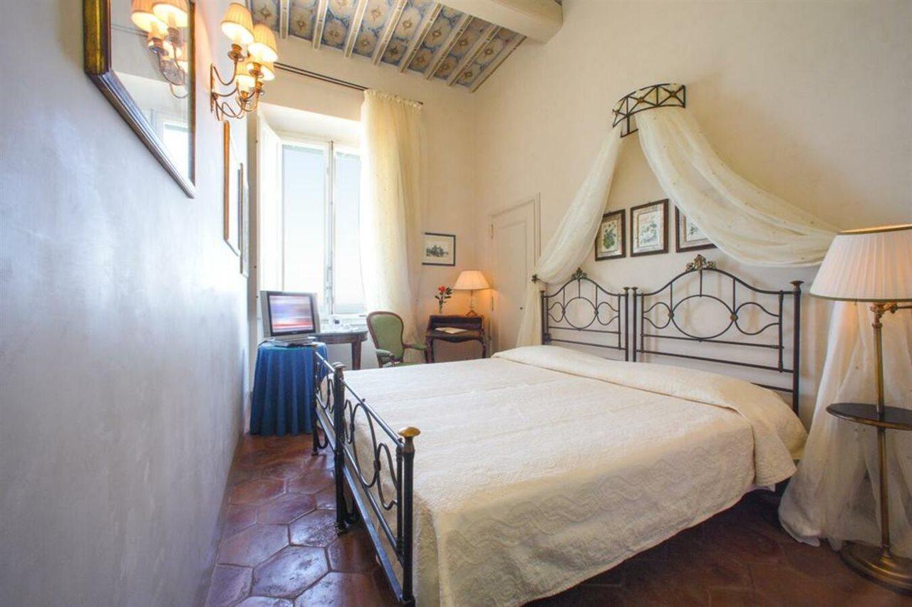 Hotel Villa Ottone Портоферрайо Екстер'єр фото