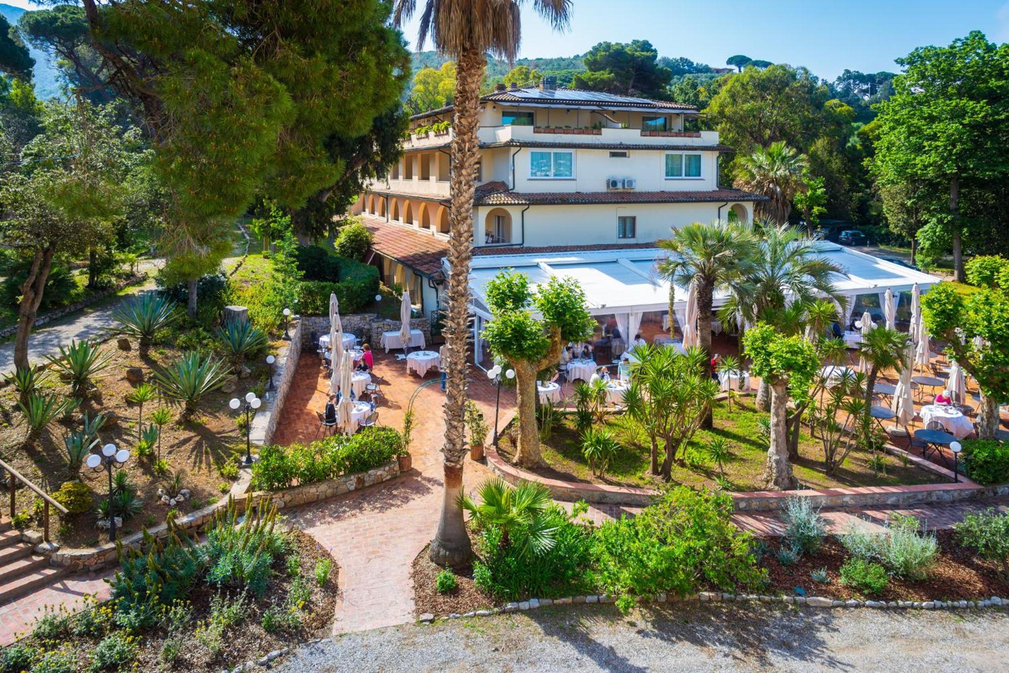 Hotel Villa Ottone Портоферрайо Екстер'єр фото